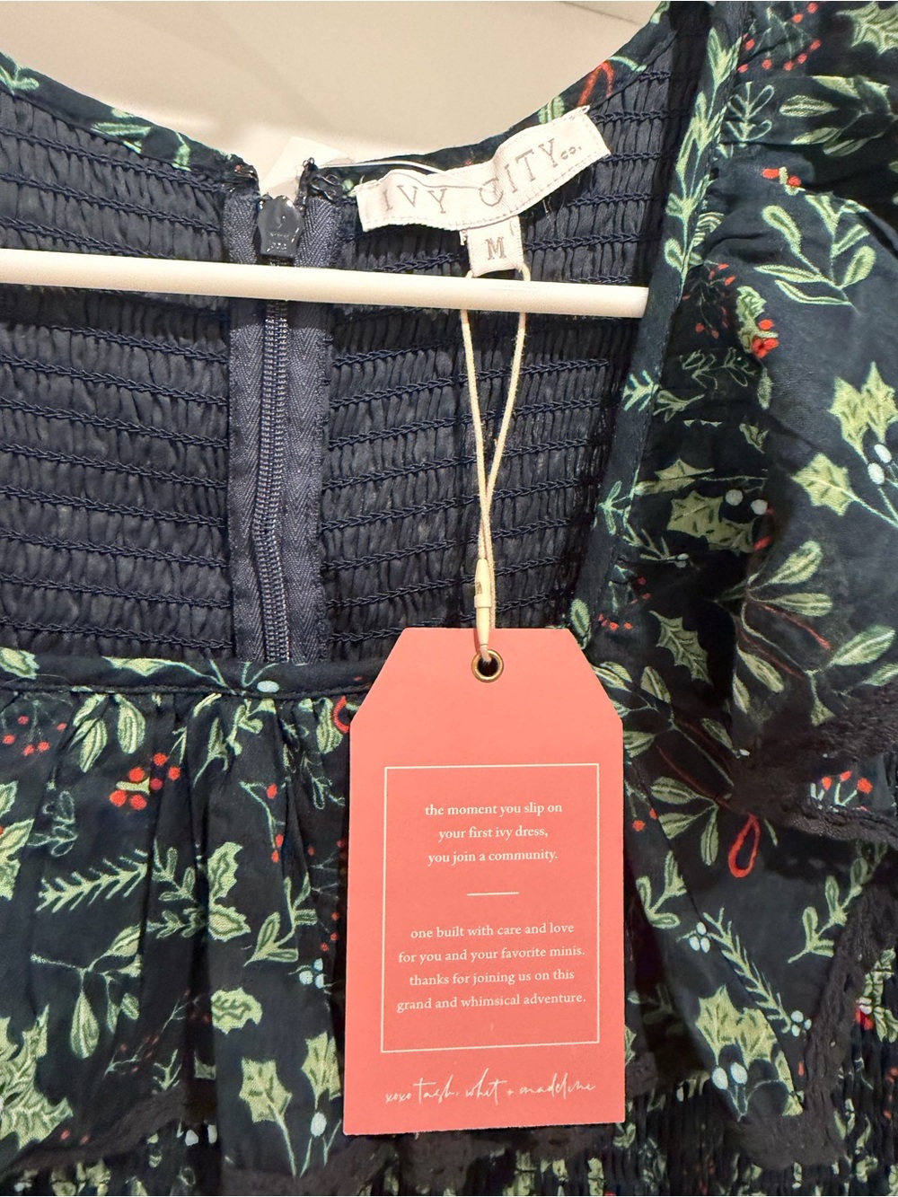 NEW IVY CITY GRACIE DRESS IN‎ HOLLY SIZE: M - Picture 7 of 8